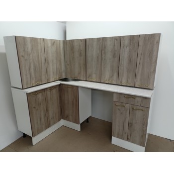 Кухня 1.4 на 2,2метра